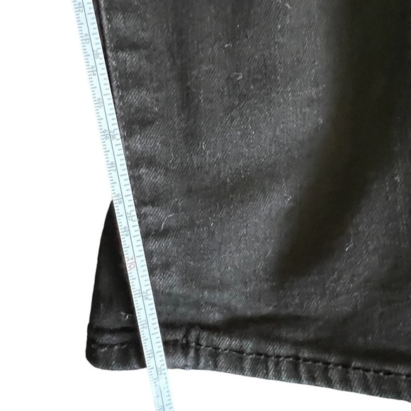 Articles of Society black Maternity jeans, size 31, front & back pockets - Picture 4 of 11